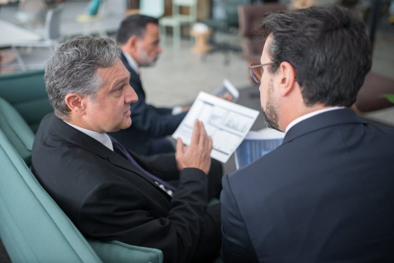 UR Global e Ebury enfrentam desafios financeiros importantes na gestão de subsidiárias na América Latina 4 UR Global y Ebury abordan los retos financieros clave en la gestión de filiales en Latinoamérica